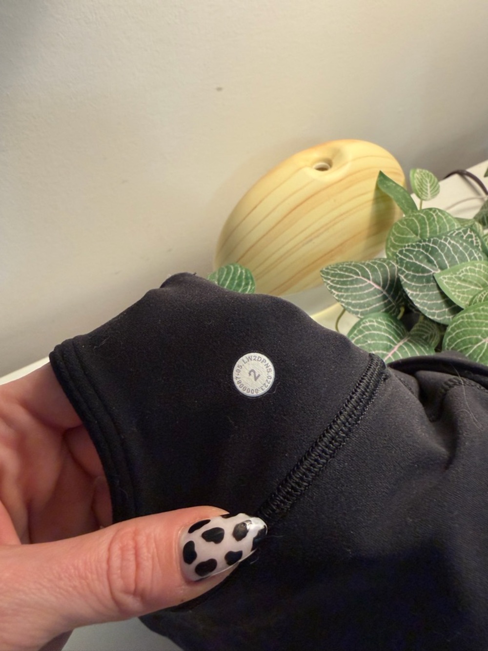 lululemon athletica Black V-Neck align bra - Picture 5 of 5